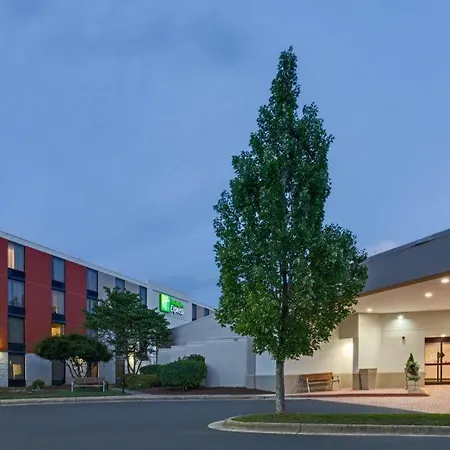 Holiday Inn Express Wilkesboro By Ihg